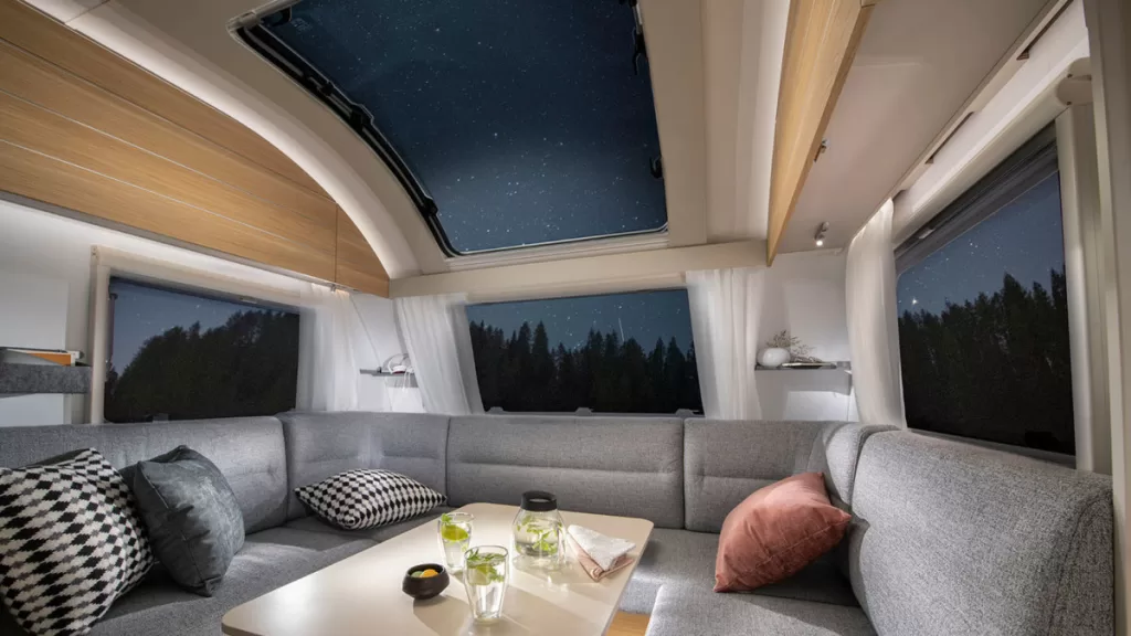 html_contemporary_living_spaces_spaces_0_images_0-large