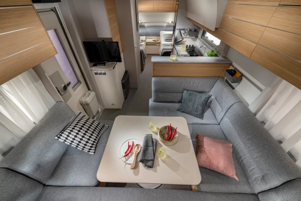 html_contemporary_living_spaces_spaces_0_images_7-large