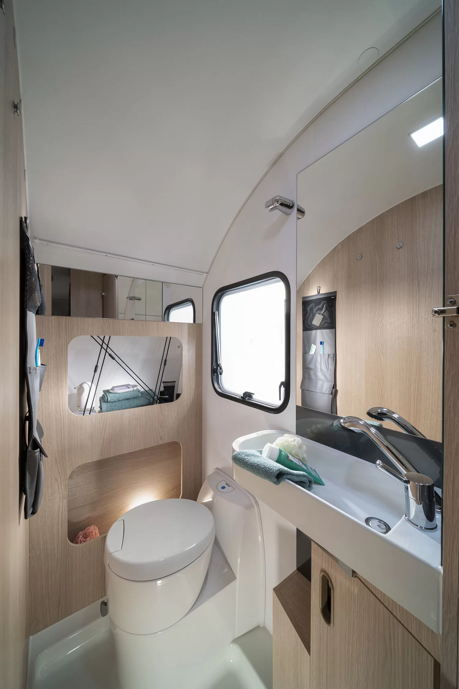 505_AVIVA_472_PK_bathroom_BC8_0263