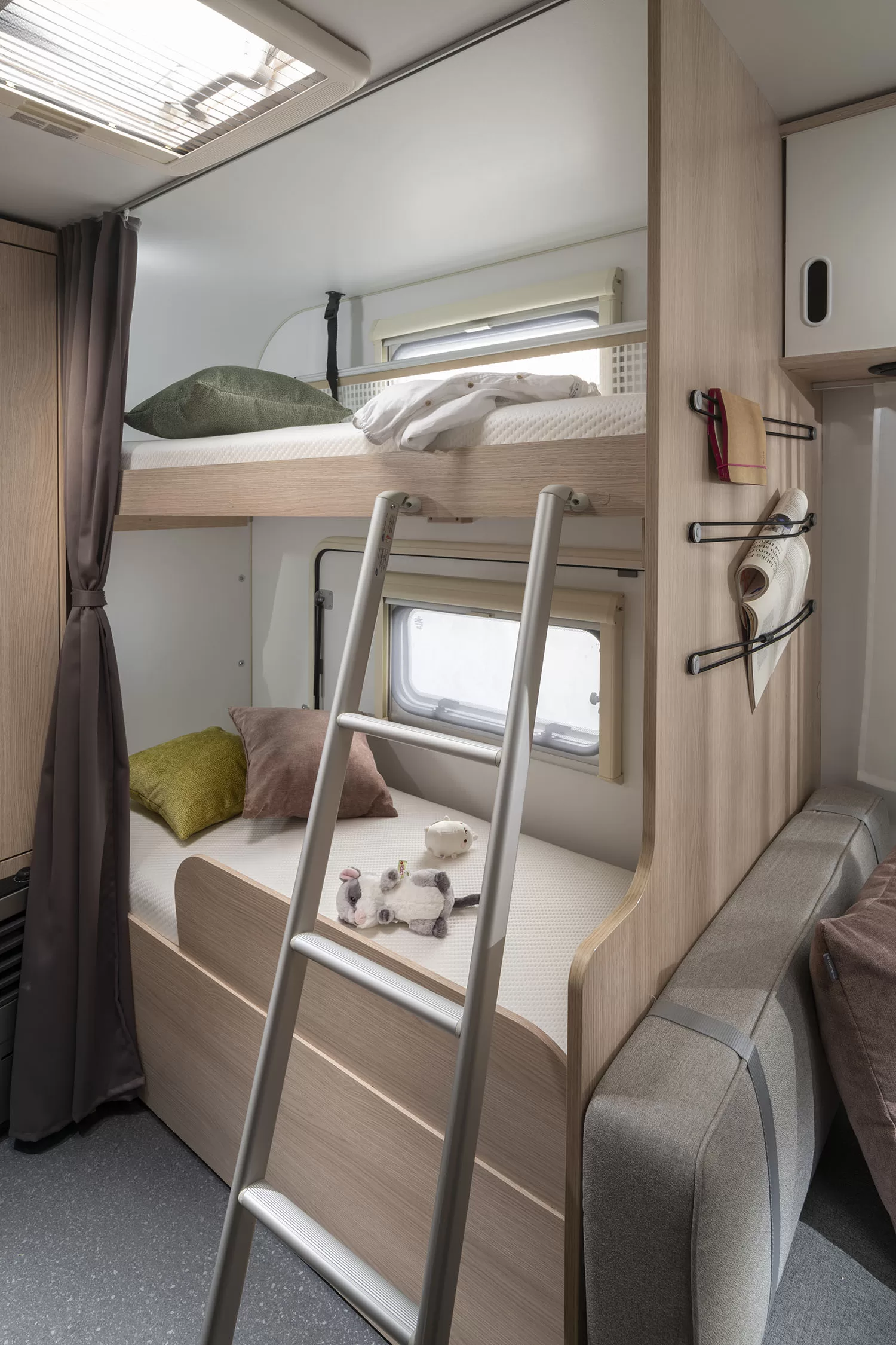 523_AVIVA_522_PT_bunk_bed_JM81338